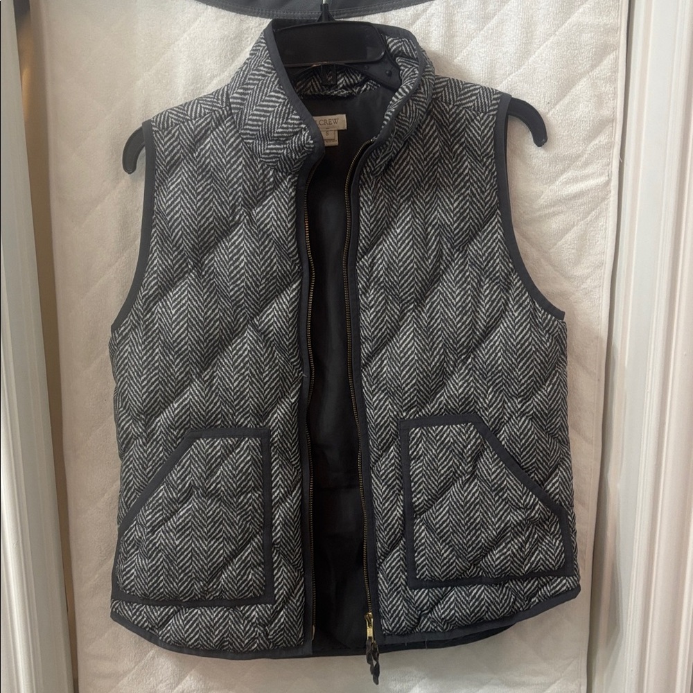 J. Crew Grey and White Chevron Vest
